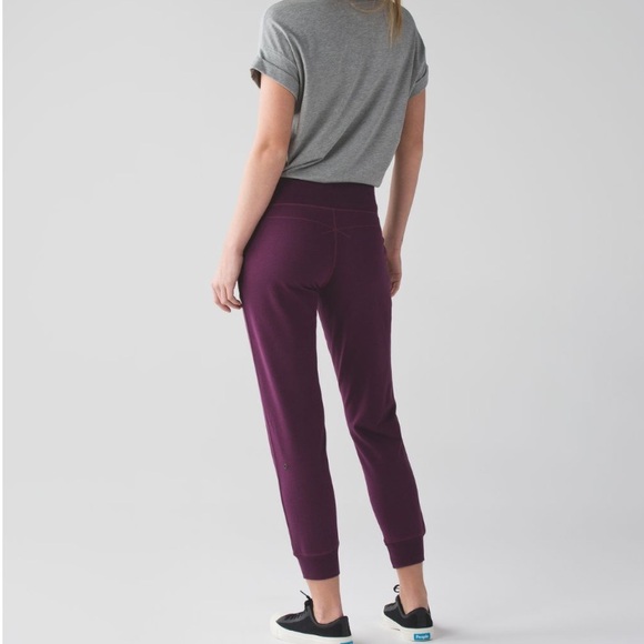 Lululemon Comfy As Sweat Pant - Picture 2 of 7